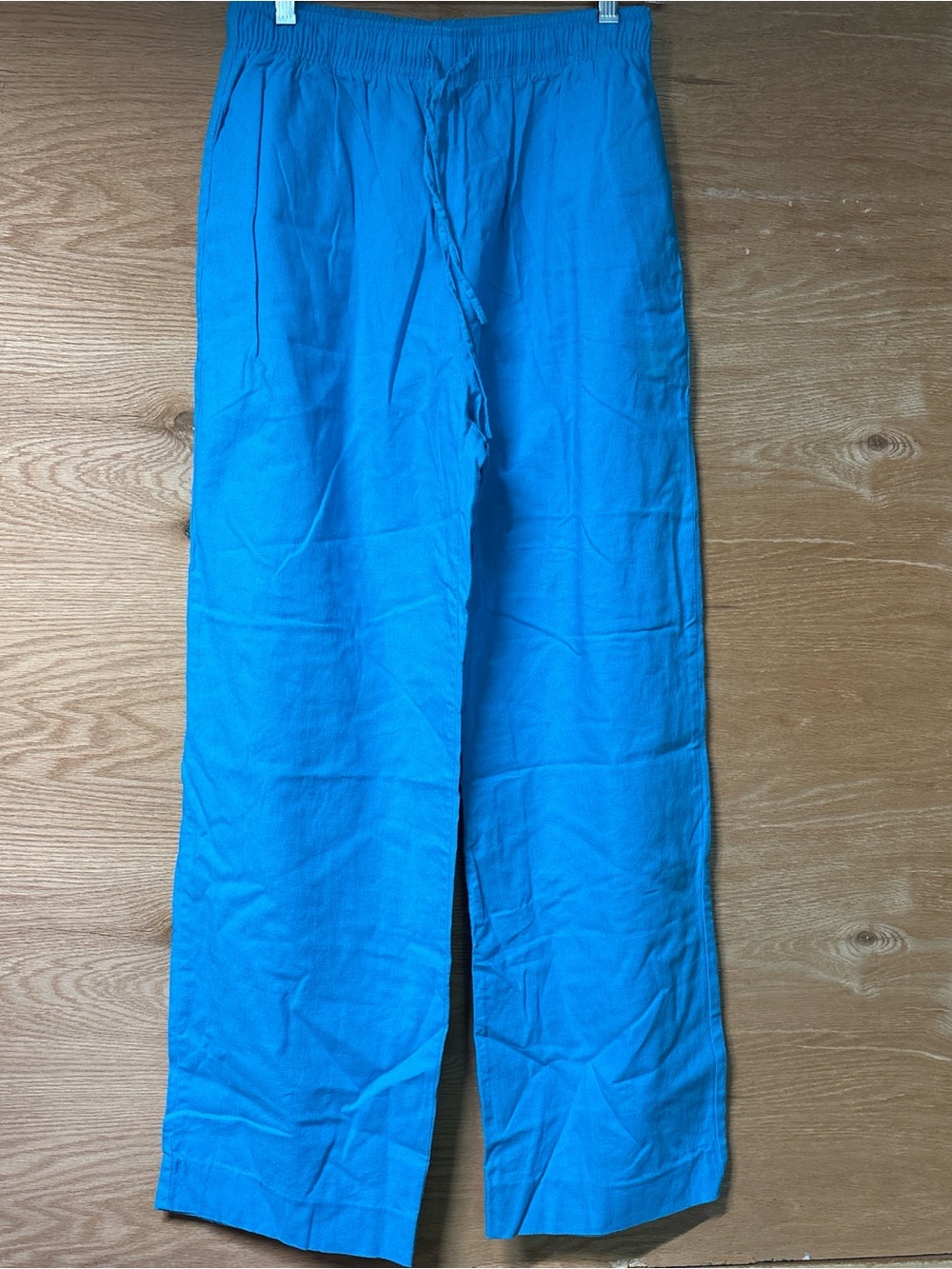 VTG Liz Baker Linen Blend Cropped Pants in Bright Blue